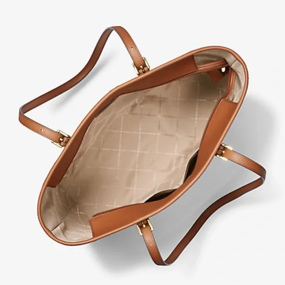 MICHAEL KORS
Jet Set Travel Large Logo Tote Shoulder Bag
COLOR VANILLA 
NWT - Picture 5 of 16